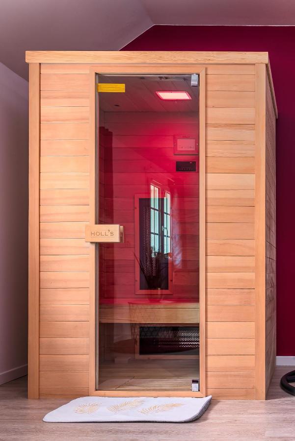 Suite L'Echappee - Maison Romantique - Spa & Sauna Privatif- Pole Dance - Lit Rond Avec Miroir Au Plafond Pezarches Екстер'єр фото